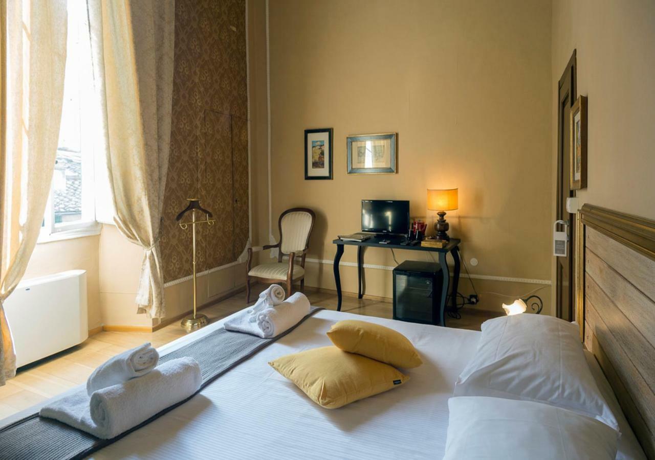 Affittacamere Nel Cuore Di Firenze Bagian luar foto